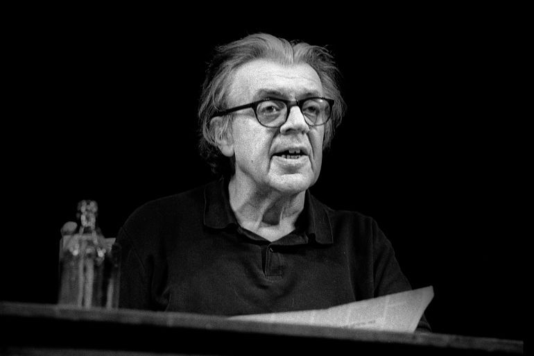 DDR, Berlin, 16.10.1988, Lesung im Deutschen Theater (Matinee), (Photo by Zöllnerullstein bild via Getty Images)