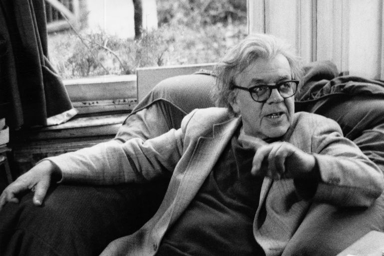(GERMANY OUT) Erich Fried - Author, Austria - in his study - 109860701 (Photo by WDR Köln/ullstein bild via Getty Images)