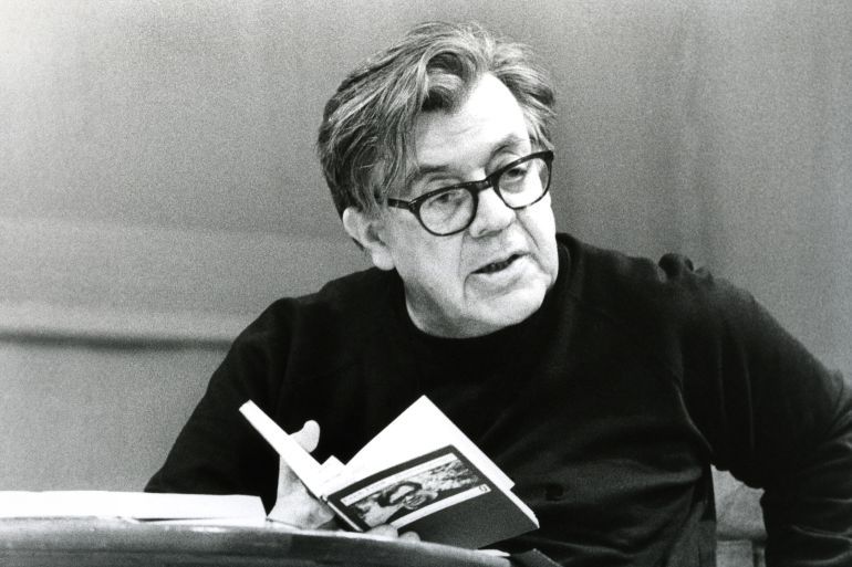 (GERMANY OUT) Fried, Erich - Lyric poet, Austria - at a reading in East Berlin (Photo by Andree/ullstein bild via Getty Images)