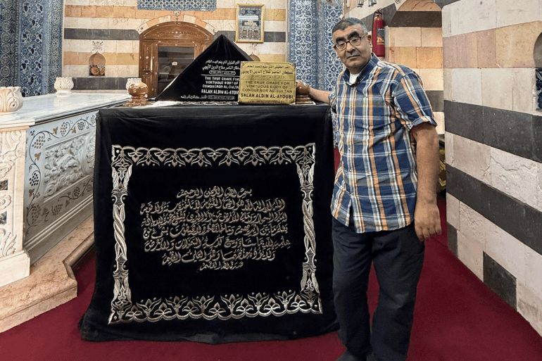 قبر صلاح الدين المصدر: الجزيرة نت
