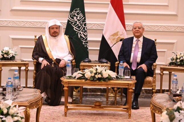 حنفي جبالي يستقبل رئيس مجلس الشورى السعودي بالعاصمة الإدارية الجديدة حنفي جبالي يستقبل رئيس مجلس الشورى السعودي بالعاصمة الإدارية الجديدة