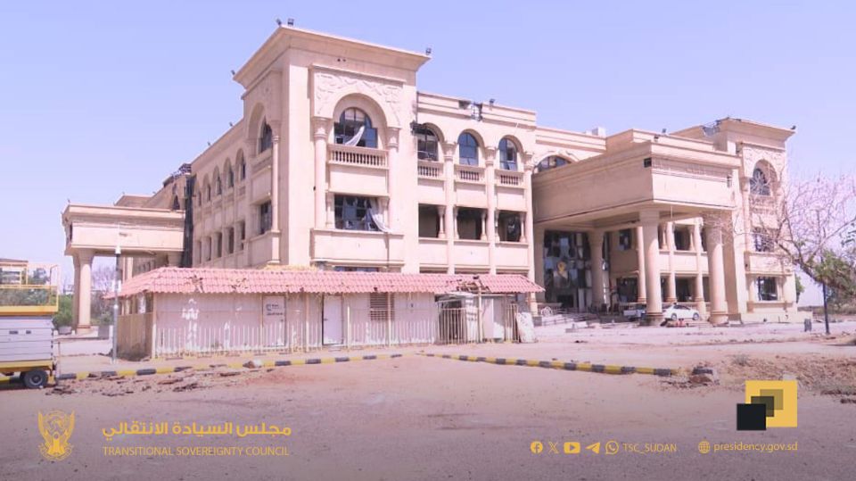 أعمال تأهيل القصر الجمهورى بالخرطوم أعمال تأهيل القصر الجمهورى بالخرطوم