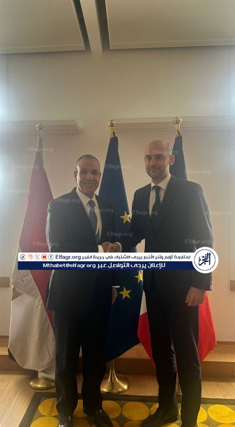 وزير الخارجية والهجرة يبحث مع نظيره الفرنسي الاعتراف بالدولة الفلسطينية