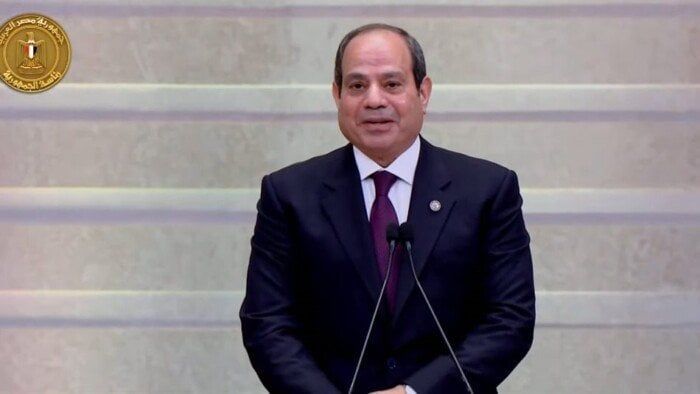 عاجل.. الرئيس السيسي يصل مقر افتتاح موسم حصاد القمح 2025 عاجل.. الرئيس السيسي يصل مقر افتتاح موسم حصاد القمح 2025