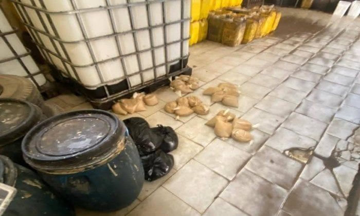 ضبط طحينة مصنوعة من مواد خام مجهولة المصدر بالخانكة ضبط طحينة مصنوعة من مواد خام مجهولة المصدر بالخانكة