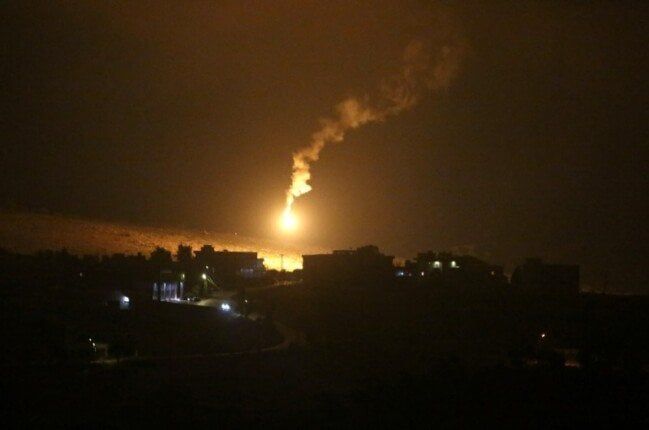 عشرات الجرحى من الأطفال.. استشهاد 8 فلسطينيين إثر قصف الاحتلال لمدينة غزة عشرات الجرحى من الأطفال.. استشهاد 8 فلسطينيين إثر قصف الاحتلال لمدينة غزة