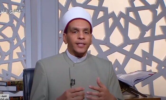 أمين الفتوى: التدخين حرام شرعًا.. والجسد أمانة سنُسأل عنها يوم القيامة «فيديو» أمين الفتوى: التدخين حرام شرعًا.. والجسد أمانة سنُسأل عنها يوم القيامة «فيديو»