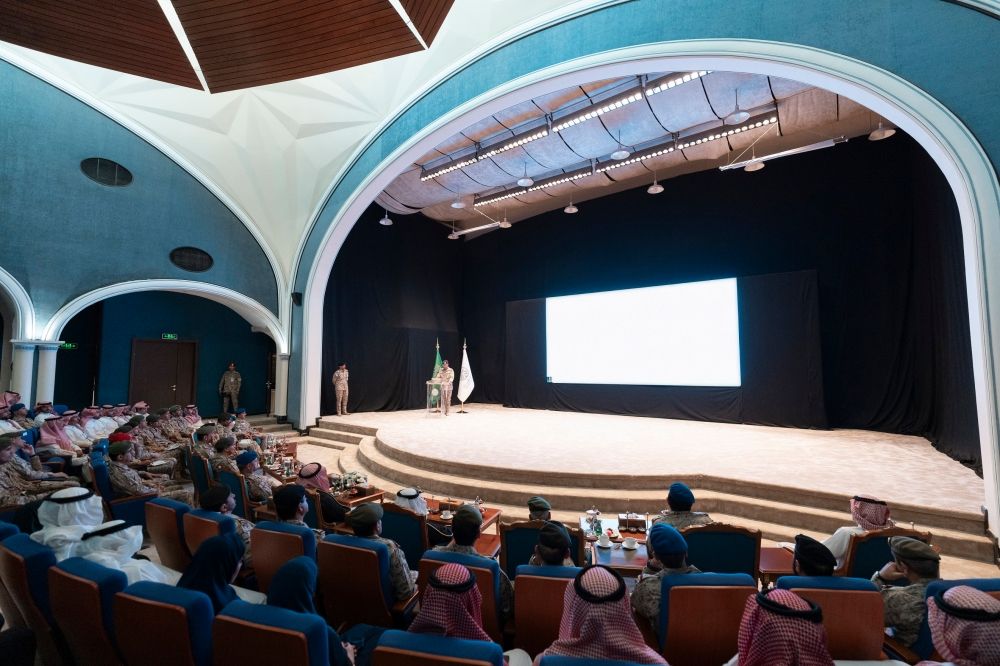 وزارة الدفاع تطلق مبادرات الإمداد لدعم الجاهزية وتعزيز الكفاءة التشغيلية - اليوم