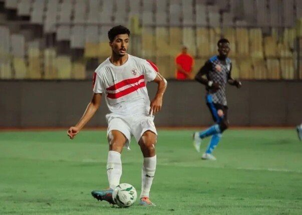 حسام عبد المجيد يتمسك بالاحتراف ويخطر مسئولي الزمالك بقراره حسام عبد المجيد يتمسك بالاحتراف ويخطر مسئولي الزمالك بقراره