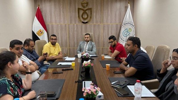 مدير الرعاية الصحية بالأقصر: متابعة المخزون الدوائي وصرف العلاج أولوية قصوى مدير الرعاية الصحية بالأقصر: متابعة المخزون الدوائي وصرف العلاج أولوية قصوى