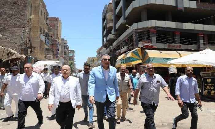 محافظ أسوان: سوق حضاري جديد بكوم أمبو للقضاء على العشوائيات وتحقيق السيولة المرورية محافظ أسوان: سوق حضاري جديد بكوم أمبو للقضاء على العشوائيات وتحقيق السيولة المرورية