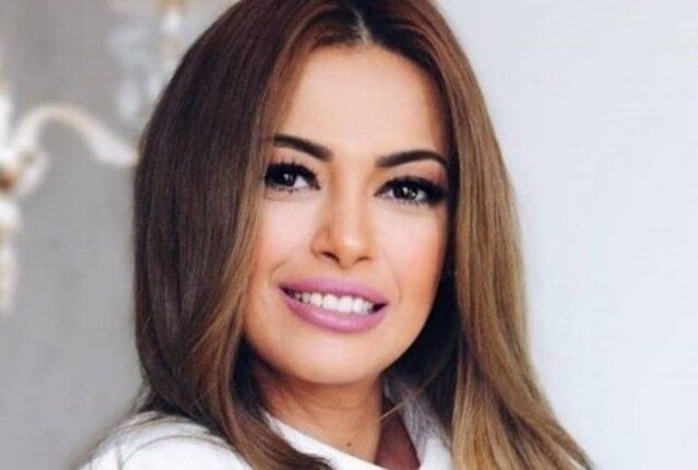 داليا مصطفى: «كل مشكلة بتحصلي درس.. وبعيش أفضل أيام حياتي».. فيديو داليا مصطفى: «كل مشكلة بتحصلي درس.. وبعيش أفضل أيام حياتي».. فيديو