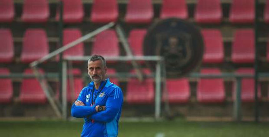 ريفيرو يطلب الإطاحة بلاعب جديد في الأهلي (خاص) ريفيرو يطلب الإطاحة بلاعب جديد في الأهلي (خاص)
