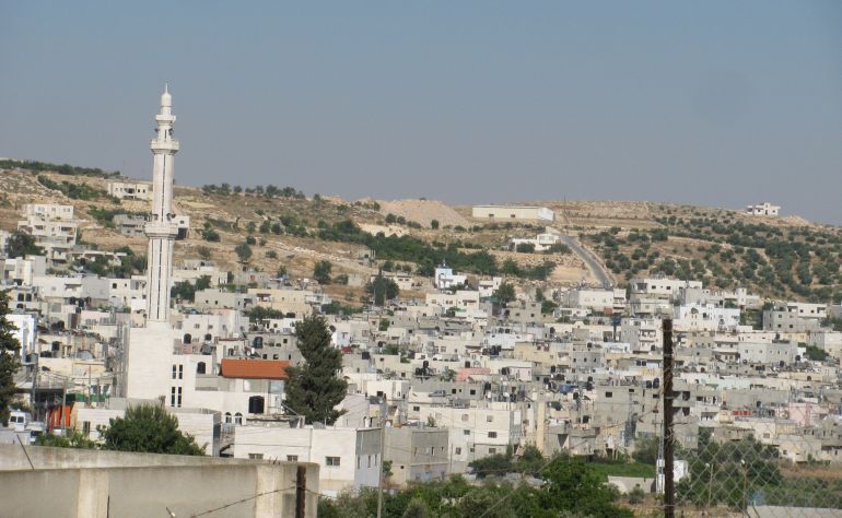 6 - فلسطين-الخليل-مخيم الفوار - الجزيرة نت أرشيف