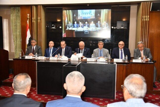 محافظ الجيزة يحضر جلسات الاستماع بـ«النواب» لمناقشة قانون الإيجار القديم محافظ الجيزة يحضر جلسات الاستماع بـ«النواب» لمناقشة قانون الإيجار القديم