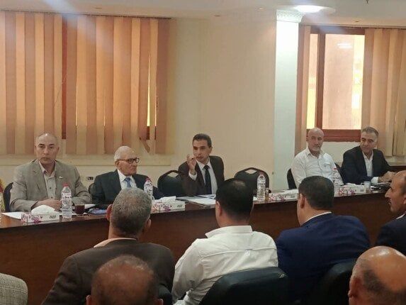 إجراء المقابلات مع المتقدمين للتجديد للوظائف الإشرافية بمديرية تعليم كفر الشيخ إجراء المقابلات مع المتقدمين للتجديد للوظائف الإشرافية بمديرية تعليم كفر الشيخ