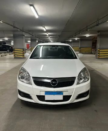 7972b7b7a3.jpg