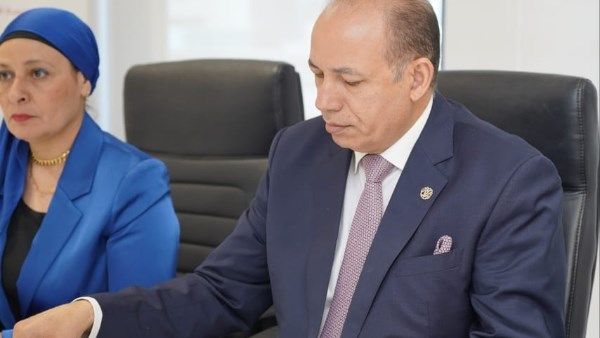 رئيس جامعة المنصورة يُشارك في اختبارات رئيس جامعة المنصورة يُشارك في اختبارات