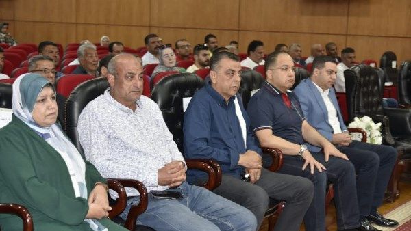محافظ بورسعيد يشدد على اتخاذ كافة الإجراءات القانونية الرادعة لأي تخريب للكورنيش