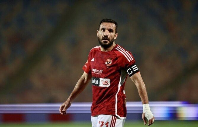 الأهلي يشكر علي معلول في بيان رسمي.. واحدًا من أبناء النادي وأبوابنا مفتوحة لك الأهلي يشكر علي معلول في بيان رسمي.. واحدًا من أبناء النادي وأبوابنا مفتوحة لك