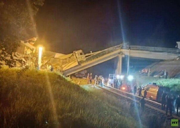 ارتفاع حصيلة المصابين بحادث قطار نتيجة انهيار جسر في بريانسك إلى 104 ارتفاع حصيلة المصابين بحادث قطار نتيجة انهيار جسر في بريانسك إلى 104