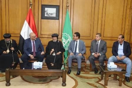 محافظ القليوبية يستقبل وفد الكنيسة للتهنئة بعيد الأضحى المبارك محافظ القليوبية يستقبل وفد الكنيسة للتهنئة بعيد الأضحى المبارك