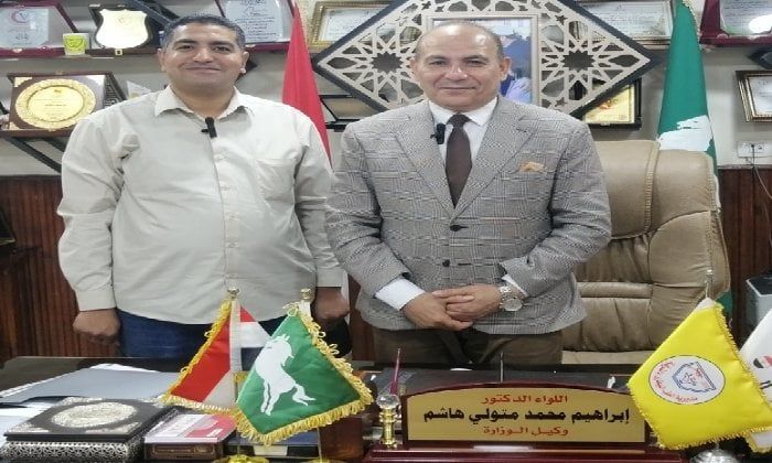 مدير الطب البيطري بالشرقية لـ«الأسبوع»: جهزنا 20 مجزر لذبح الأضاحي بالمجان مدير الطب البيطري بالشرقية لـ«الأسبوع»: جهزنا 20 مجزر لذبح الأضاحي بالمجان