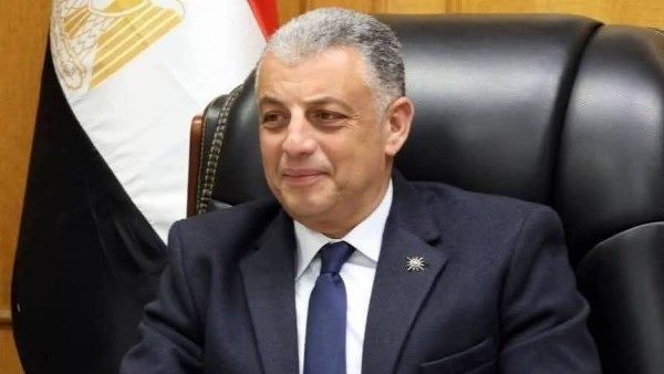 محافظ الإسماعيلية يتابع حجاج الجمعيات الأهلية بالمحافظة أولًا بأول ويطمئن على سلامتهم محافظ الإسماعيلية يتابع حجاج الجمعيات الأهلية بالمحافظة أولًا بأول ويطمئن على سلامتهم