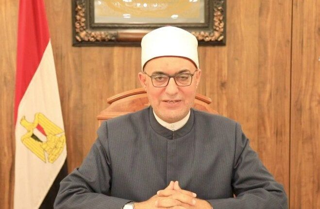 مفتي الجمهورية يهنئ الرئيس السيسي والشعب المصري بعيد الأضحى مفتي الجمهورية يهنئ الرئيس السيسي والشعب المصري بعيد الأضحى