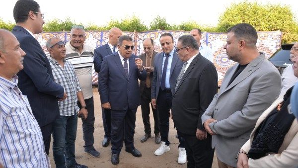 محافظ الدقهلية يشهد نحر الأضاحي بمجزر طنامل مركز أجا لتوزيعها على الأسر الأولى بالرعاية محافظ الدقهلية يشهد نحر الأضاحي بمجزر طنامل مركز أجا لتوزيعها على الأسر الأولى بالرعاية
