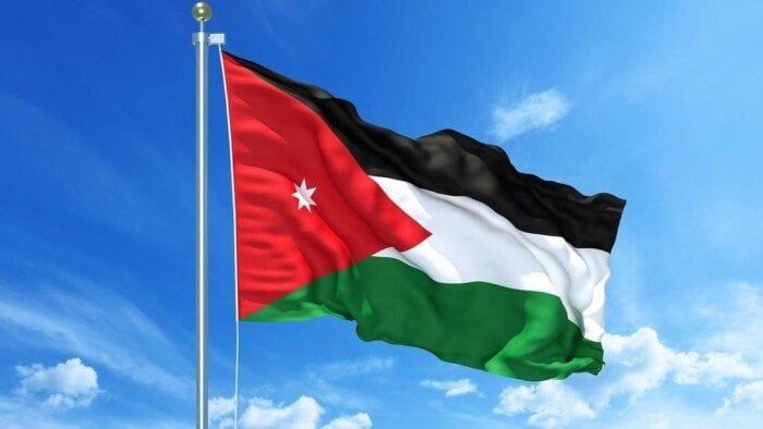 بعد إغلاق مطار الملكة علياء.. الأردن يغلق مجاله الجوي ويمنع دخول المركبات والأشخاص بعد إغلاق مطار الملكة علياء.. الأردن يغلق مجاله الجوي ويمنع دخول المركبات والأشخاص