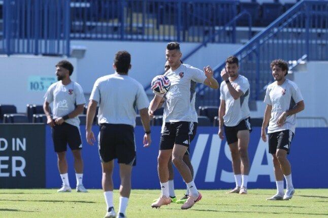 الأهلي يفتح مرانه أمام وسائل الإعلام قبل مواجهة إنتر ميامي الأهلي يفتح مرانه أمام وسائل الإعلام قبل مواجهة إنتر ميامي