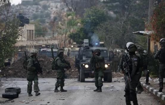 جيش الاحتلال: اعترضنا عدة مسيرات إيرانية في منطقة البحر الميت وجبل الخليل جيش الاحتلال: اعترضنا عدة مسيرات إيرانية في منطقة البحر الميت وجبل الخليل