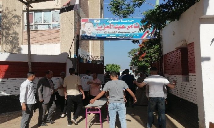 62 ألف طالب يؤدون امتحانات مادتي التربية الدينية والوطنية في 155 لجنة بالشرقية 62 ألف طالب يؤدون امتحانات مادتي التربية الدينية والوطنية في 155 لجنة بالشرقية