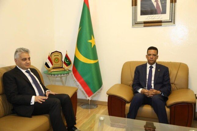 سفير مصر في نواكشوط يبحث مع وزير الصيد الموريتاني تعزيز التعاون بين البلدين سفير مصر في نواكشوط يبحث مع وزير الصيد الموريتاني تعزيز التعاون بين البلدين