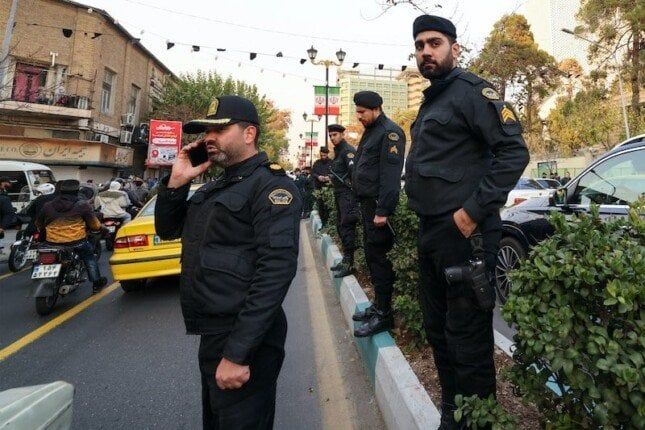 إيران: إذا هوجمت المباني السكنية لن يكون هناك نقطة أمان واحدة في إسرائيل إيران: إذا هوجمت المباني السكنية لن يكون هناك نقطة أمان واحدة في إسرائيل