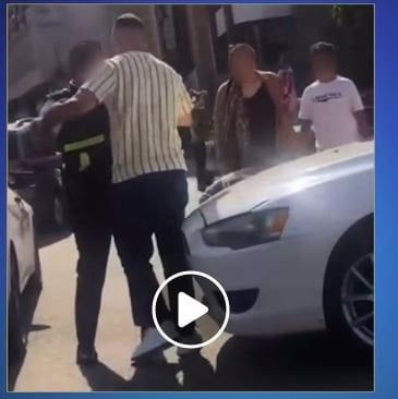 ضبط المتهم بالتعدي على رجل مرور في الشارع بالجيزة ضبط المتهم بالتعدي على رجل مرور في الشارع بالجيزة