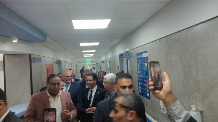 بتكلفة 350 مليون جنيهًا.. وزير التعليم العالي يفتتح مستشفي الجراحة الجامعي بعد تطويرها بتكلفة 350 مليون جنيهًا.. وزير التعليم العالي يفتتح مستشفي الجراحة الجامعي بعد تطويرها