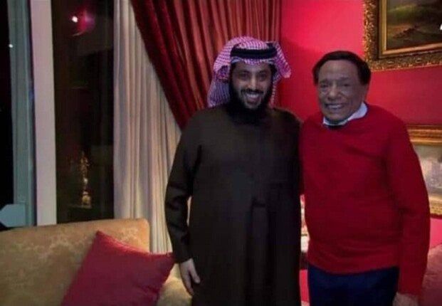 تركي آل الشيخ يكشف تفاصيل زيارته للزعيم عادل إمام تركي آل الشيخ يكشف تفاصيل زيارته للزعيم عادل إمام
