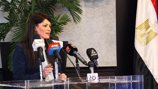 التخطيط تعرض أبرز مؤشرات جذب الاستثمارات الأجنبية في 2024.. تفاصيل التخطيط تعرض أبرز مؤشرات جذب الاستثمارات الأجنبية في 2024.. تفاصيل