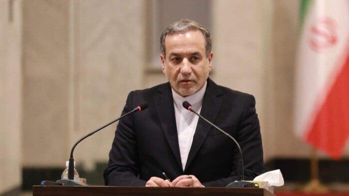 عراقجي: مستعدون للتفاوض بشرط وقف الهجمات الإسرائيلية.. ولا ثقة في إدارة ترامب عراقجي: مستعدون للتفاوض بشرط وقف الهجمات الإسرائيلية.. ولا ثقة في إدارة ترامب