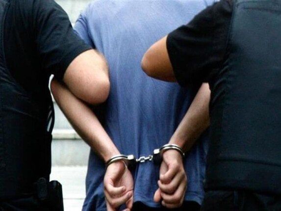 فك شفرات بدون تصريح.. القبض على المتهمين بإدارة محطة تلفزيونية بالشرقية فك شفرات بدون تصريح.. القبض على المتهمين بإدارة محطة تلفزيونية بالشرقية