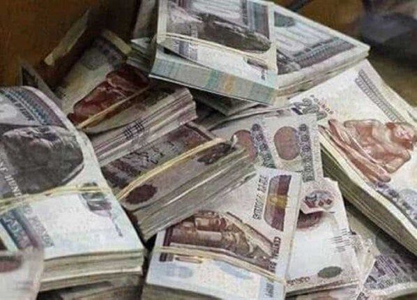 ضبط قضايا اتجار في العملات الأجنبية بقيمة 8 ملايين جنيه خلال 24 ساعة ضبط قضايا اتجار في العملات الأجنبية بقيمة 8 ملايين جنيه خلال 24 ساعة
