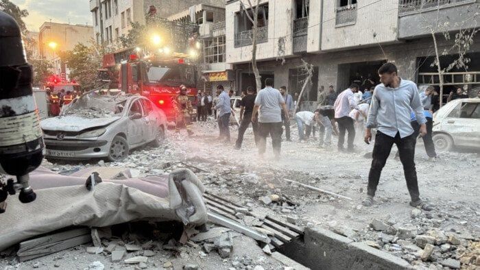 وزير الصحة الإيراني: مقتل 606 أشخاص منذ بدء العمليات العسكرية الإسرائيلية وزير الصحة الإيراني: مقتل 606 أشخاص منذ بدء العمليات العسكرية الإسرائيلية