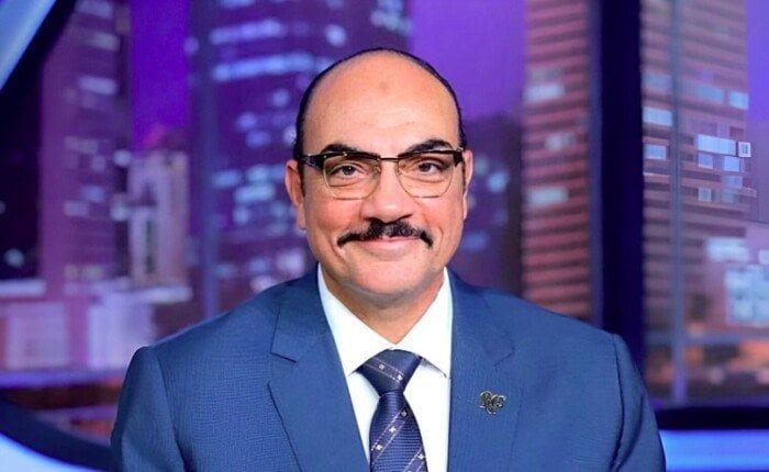 أستاذ العلوم السياسية: 30 يونيو أعادت مصر من حافة الهاوية أستاذ العلوم السياسية: 30 يونيو أعادت مصر من حافة الهاوية