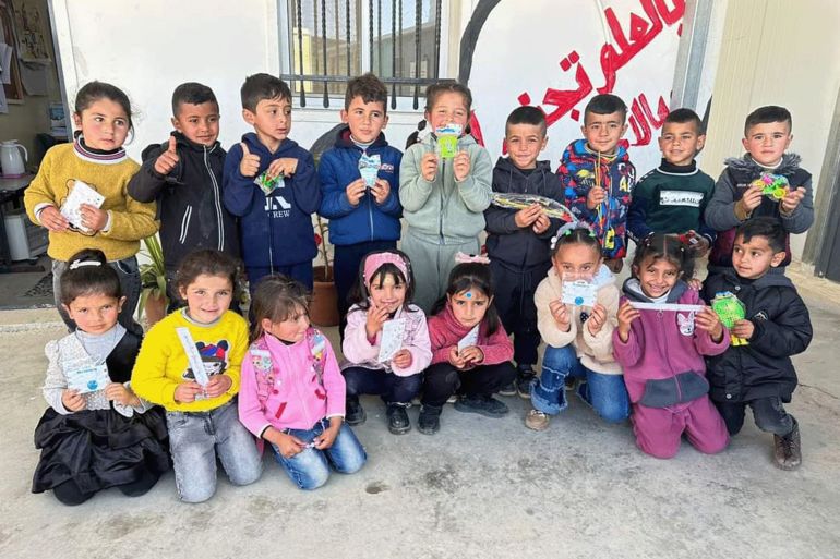 فلسطين-الخليل-يطا- طلبة في مدرسة اشكارة المخطرة بالهدم -1 يوليو 2025 (الجزيرة نت)