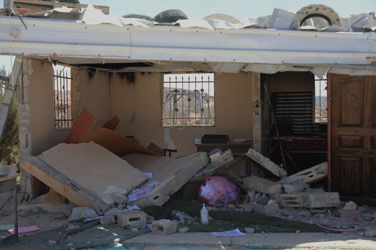فلسطين-الخليل-الظاهرية-زنوتا- 25 أغسطس 2024: آثار الدمار الذي خلفه المستوطنون في خربة زنوتا جنوبي الضفة بعد تهجير أهلها أواخر أكتوبر 2023 (تصوير هيئة مقاومة الجدار الفلسطينية).