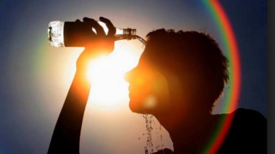 ما الفرق بين ضربة الشمس والإجهاد الحراري والضربة الحرارية؟