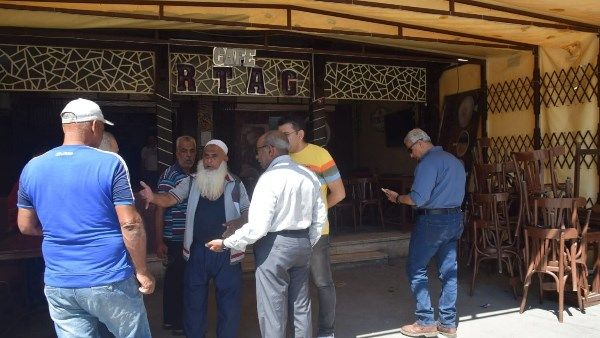 سكرتير عام بورسعيد ورئيس حي الزهور يقودان حملة مكبرة للإشغالات سكرتير عام بورسعيد ورئيس حي الزهور يقودان حملة مكبرة للإشغالات