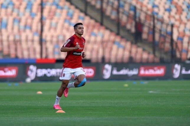 كريم الدبيس يقترب من سيراميكا كليوباترا كريم الدبيس يقترب من سيراميكا كليوباترا